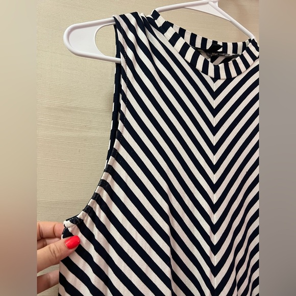 🔴 J Crew Black Striped Sleeveless Dress With Pockets midi dress summer vacation - Picture 2 of 7